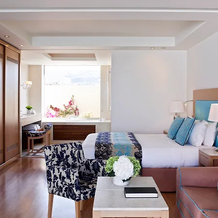 Hotel Knossos & Kokkini Hani