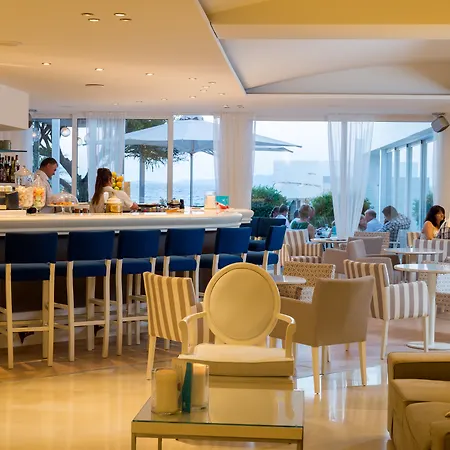Knossos & 5* Kokkini Hani