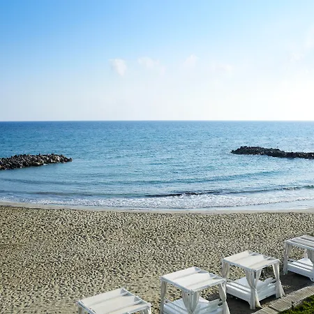 Hotel Knossos & Kokkini Hani