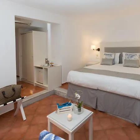 Hotel Knossos & Kokkini Hani